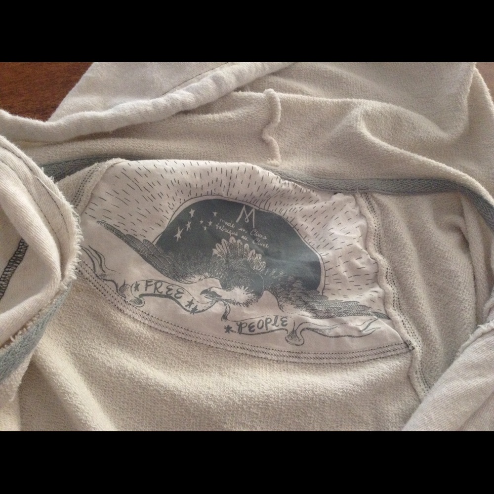 Free People half sleeve Hoodie ✨ - Picture 5 of 5